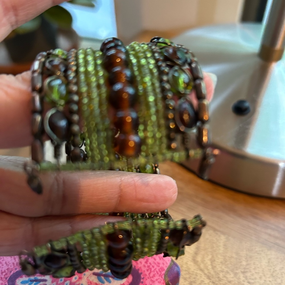 Beaded cuff bracelet! - Picture 7 of 7